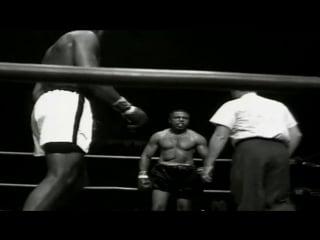 Cassius clay (muhammed ali) vs archie moore 1962