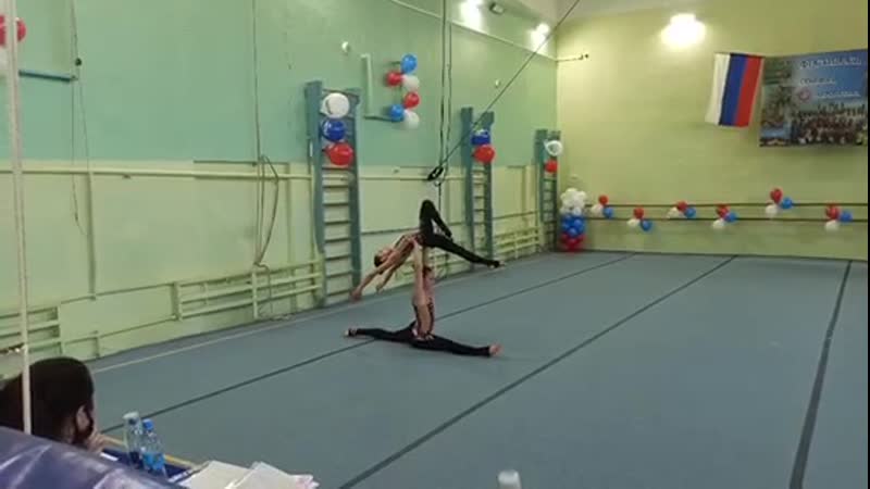 Лисовская камилла новичихина марьяна ано "фсц акробатики"