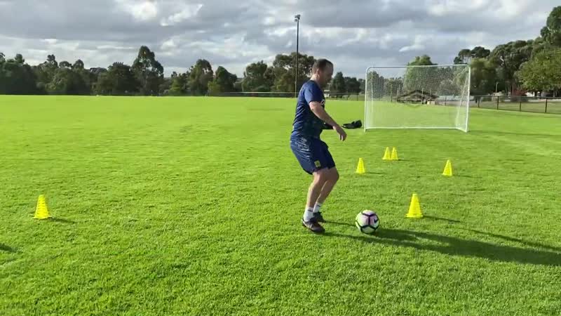One on one drills for soccer futsal full training session