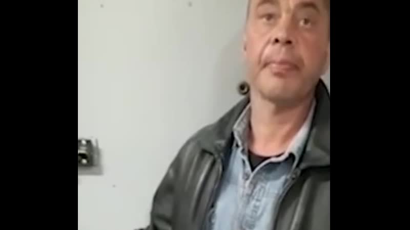 Мужик специально совершил мелкое хулиганство, что бы попасть в тюремную камеру и там как следует отлежаться и отдохнуть