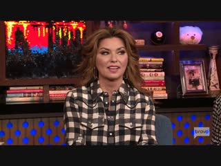 Shania twain о брэде питте (watch what happens live with andy cohen november 15, 2018) [rus sub]