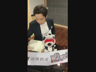 181028 'if you love me raise your hand' (爱我请举手) wjsn yizhibo