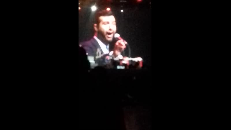 "верните сталина" посвящение дмитрию певцову на концерте "прожекторперисхилтон" в москве 10 12 2019