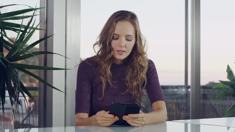 Девушка сидит на вибраторе: смотреть русское порно видео бесплатно