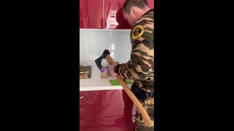 Топоров porn video – Видео от магазин именных топоров от руслана проводникова