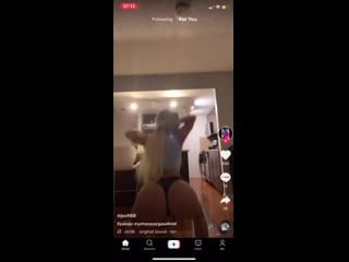 Tiktok 18+ приседает