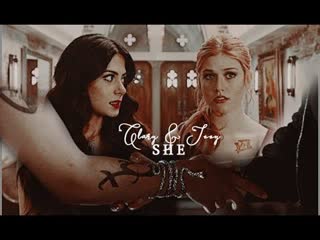 Isabelle and clary ○ am i allowed to look at her like that ○ merty meh