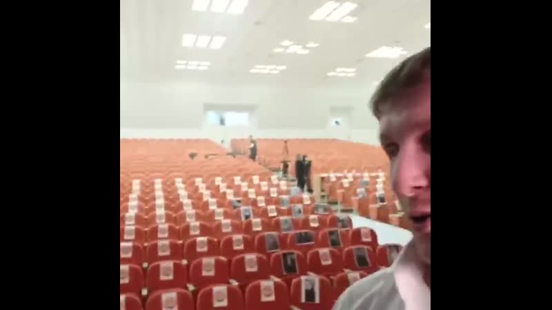 Вот так в горном университете выбирают мисс и мистера уггу во время карантина