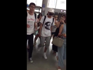 [fancam] 150720 qingdao airport @ tao