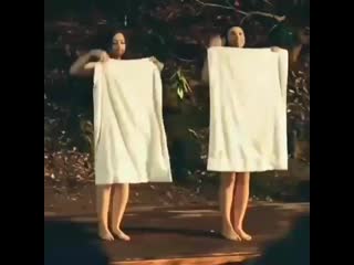 Дразнят парней 😋