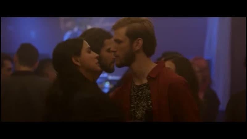 Loca por el trabajo (2018) на испанском