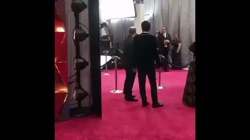 Me on my way to give yunho, seonghwa, san and jongho an oscar award that they deserve