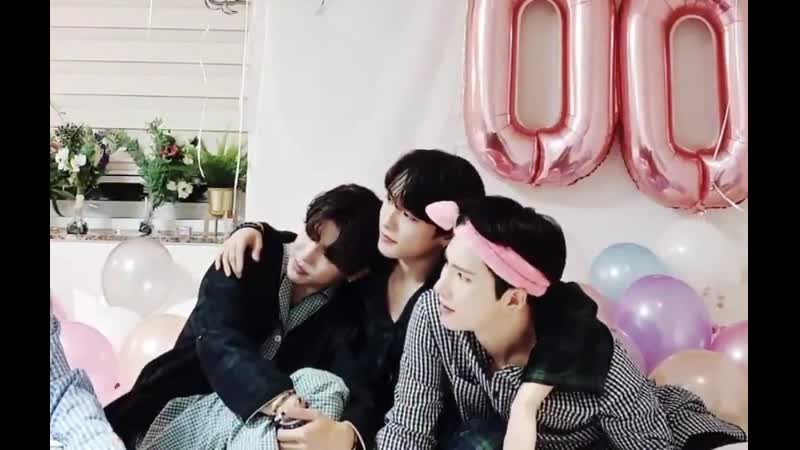 Junhee cuddling sehyoon and donghun