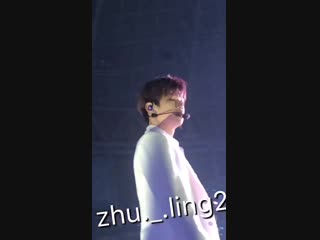 270119 therefore d 4 holdin' fan's hand