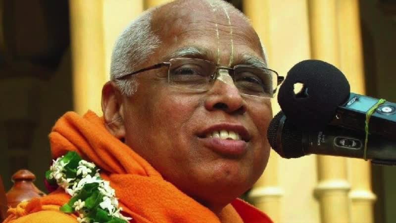 Локанатха свами (молодые) девушки на харинаме