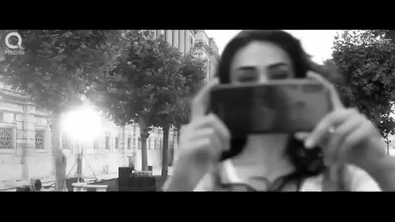 Esra bilgiç x qmobile