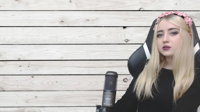 Девушки стримят игровые эфиры 24/7 сигны за репост)