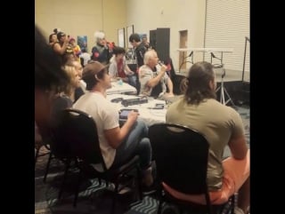 Bob & eliza playing #mariokart