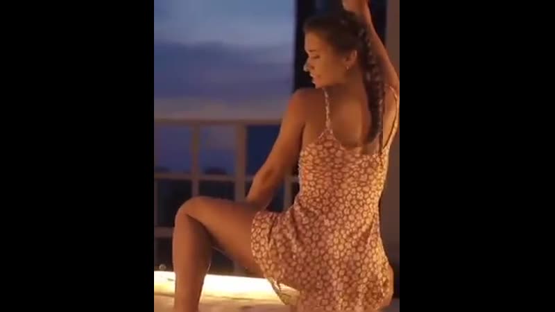 Эротический танец феличита супер xqw0twqmdf0