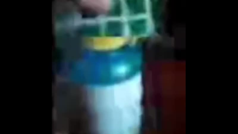 Анонимус задротит в геометри даш