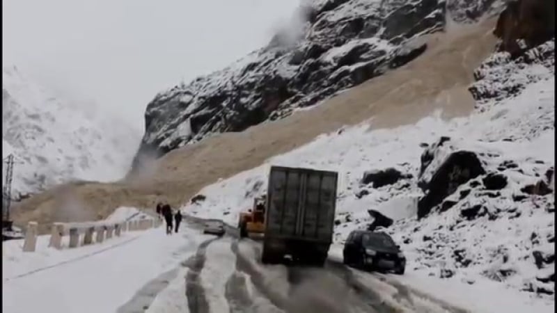 Тоҷикистон қила вдӯкищ экстремальная красота горных дорог таджикистана