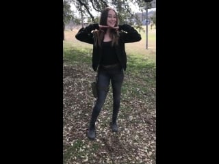 Alycia debnam carey on feartwd twitter | 11 04 2018