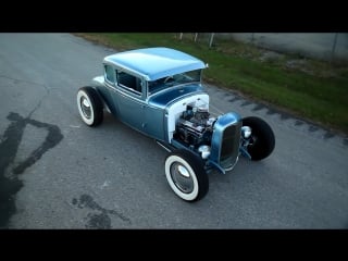 Blue diamond chopped 1930 model a coupe hot rat street