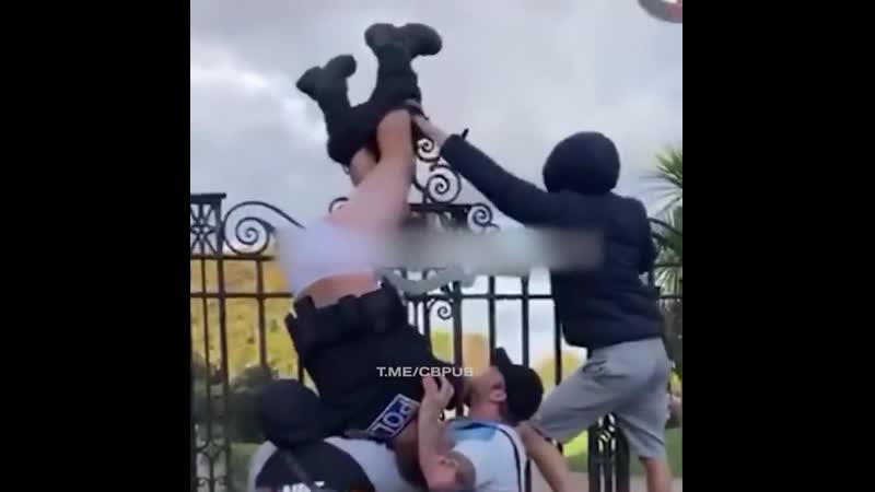 Неудобно конечно получилось