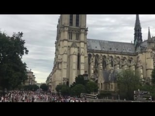 아름다운 도시 #파리 #paris #cite
#notre dame de paris #bus париж 12 06 2017