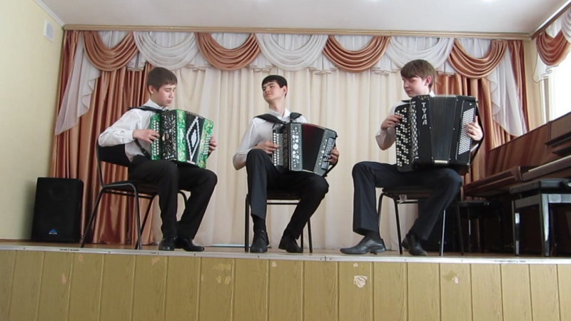 Ансамбль унисон е дербенко пляши веселей