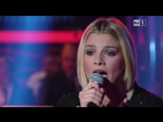 Emma marrone la lontananza