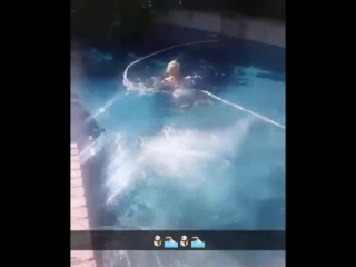 Markthemogul can’t let the day go by without wishing lil bro @justinbieber a happy bday! thanks for believing in my talent…chee