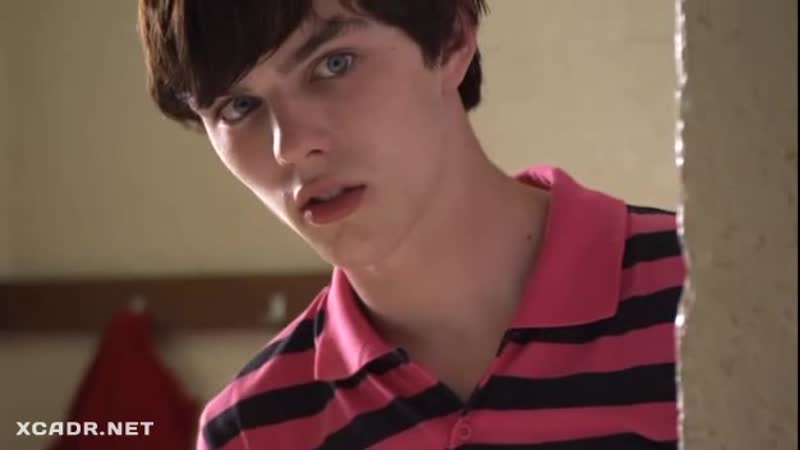 Молокососы сиван моррис выходит из душа