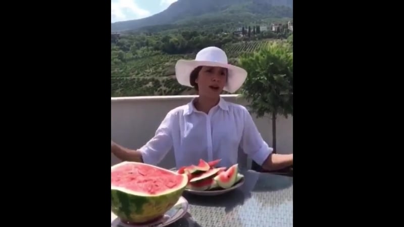 Сериал сваты пародия я ж токо поела