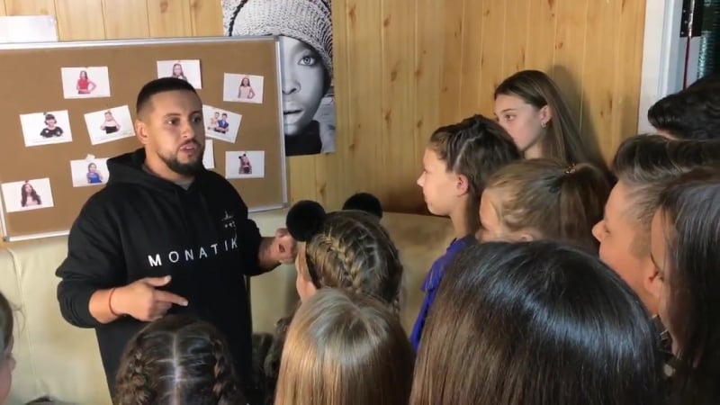 Monatik готовит свою команду к боям в шоу «голос діти 4»