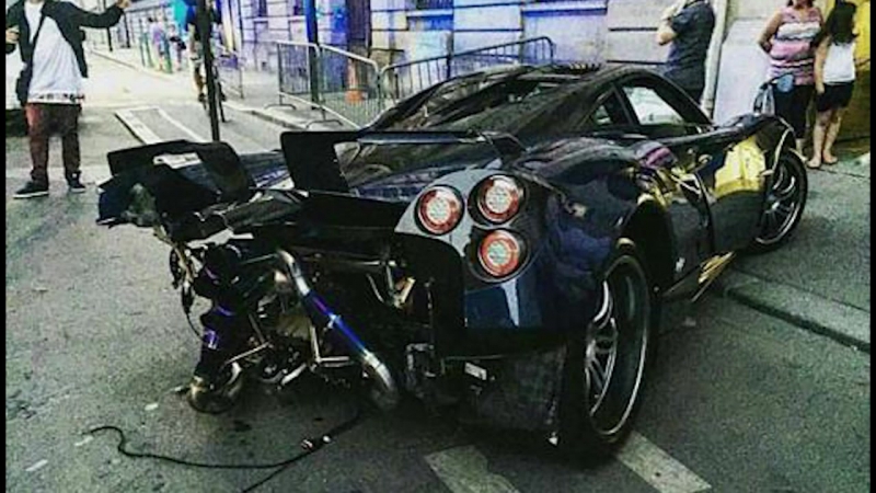 Pagani huayra pearl crash in paris july 2016