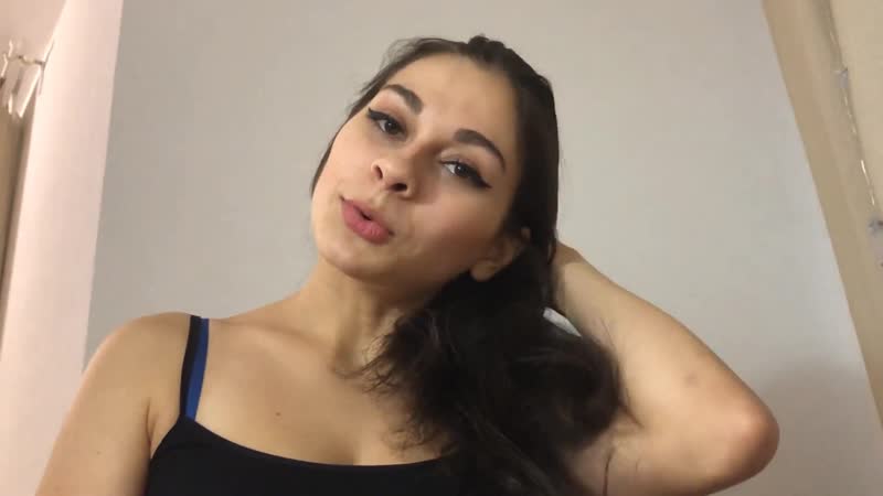 Lolly lips веселится со своим парнем