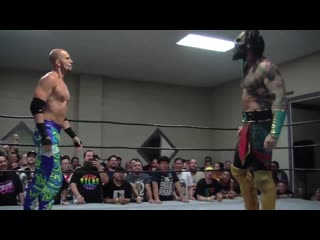 Bar wrestling 41 and out come the wolves