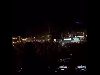 Solomun plays 'upside down' @ balaton seaside