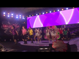 Momoiro clover z tsuyoku tsuyoku (summer dive 2011)