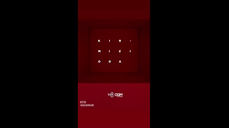 Burcu biricik kirmizi oda