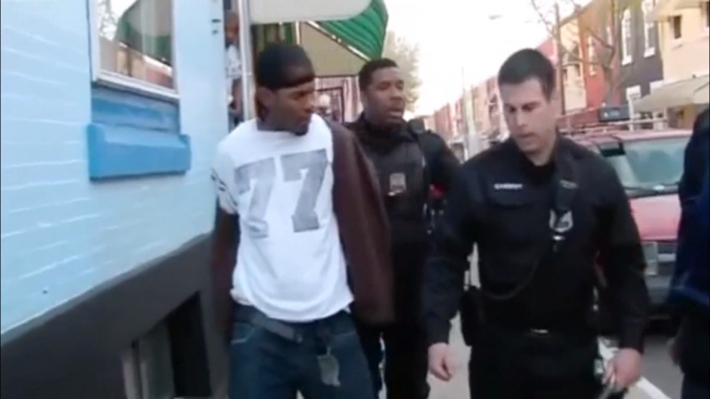 Getto philadelphia / филадельфия гетто нигеров вяжут копы нашли ствол hd