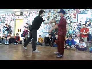 Sneg vs dron (1\8 funk baby 2013) #bboy #bgirl #breakdance