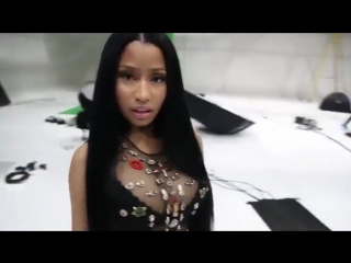 Nicki minaj lip syncing to beyoncé's "haunted" on set