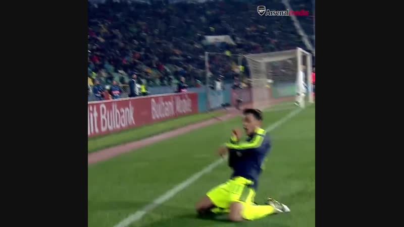 Magical simply magical onthisday in 2016, @mesutozil1088 scored this absolute classic