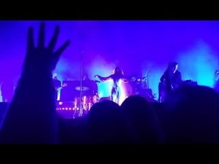 Florence + the machine how big how blue how beautiful (live at le zénith, paris, france | )