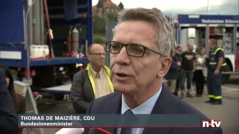 Demonstranten beschimpfen dresdens bürgermeister als "volksverräter"