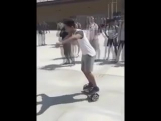 Новый трюк на гироскутере как он это сделал! о о