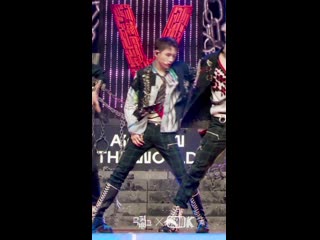 [k fancam] wayv 威神v winwin turn back time (超时空回) (wayv 威神v winwin fancam) l @musicbank 200612