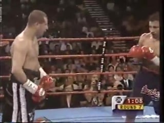 Johnny tapia vs paulie ayala 2 07 10 2000